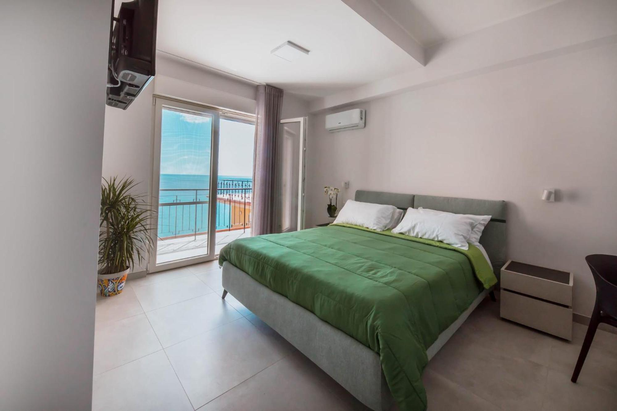 Blu Marine Bed & Breakfast Catanzaro Exterior photo