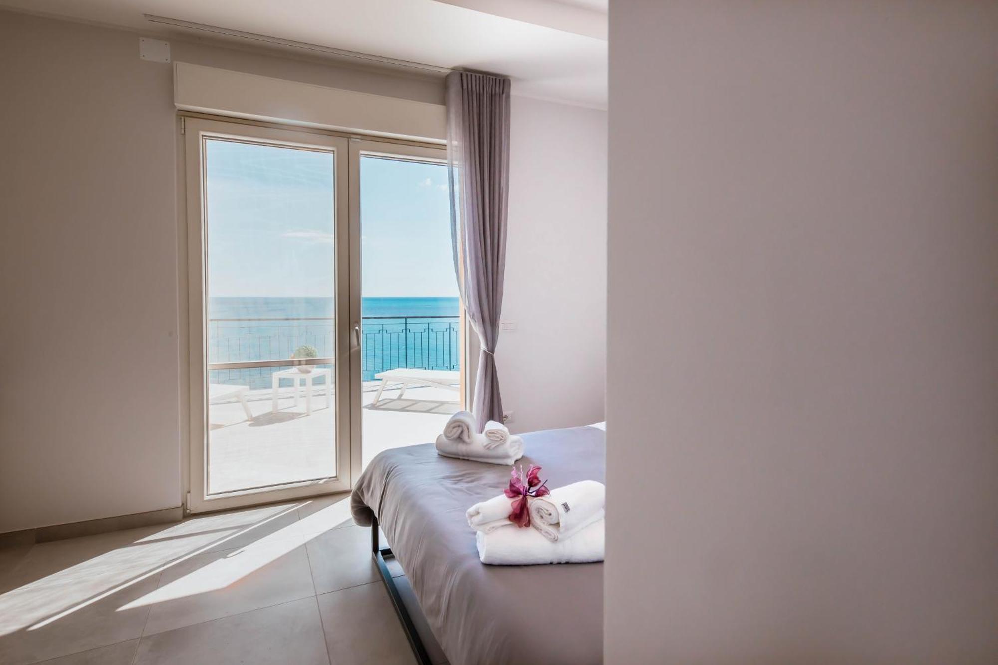 Blu Marine Bed & Breakfast Catanzaro Exterior photo